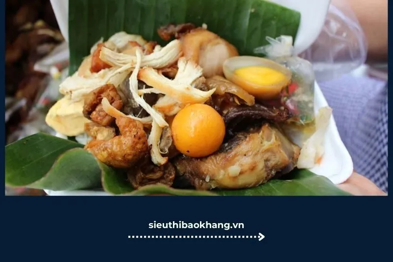 ăn sáng Sài Gòn Xôi Gà Cô Lan