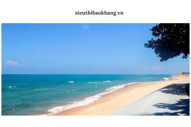 Bãi biển Hồ Tràm