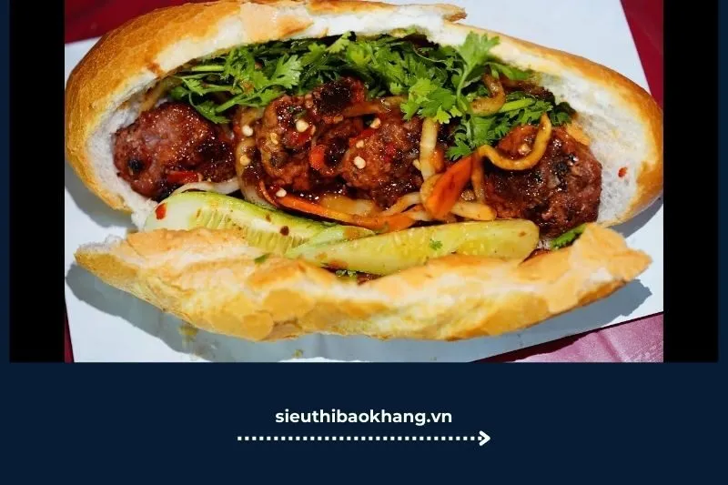 Bánh mì Sài Gòn thịt nướng 39 Nguyễn Trãi